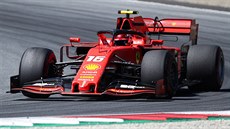 Charles Leclerc z Ferrari bhem Velké ceny Rakouska.