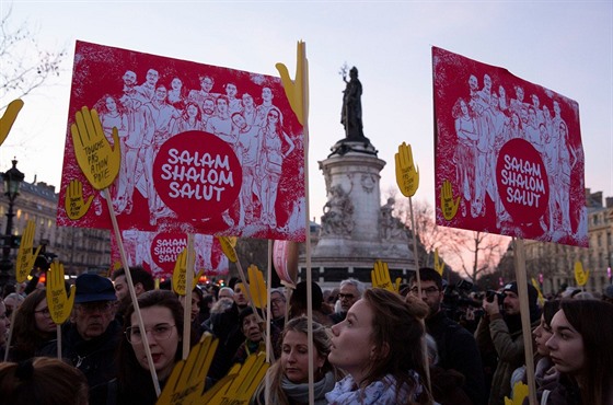 Protest proti antisemitismu v Paíi. (22. února 2019)