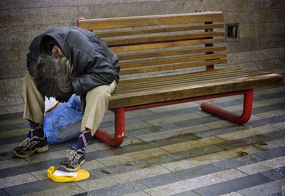 Brněnští strážníci byli usvědčeni za bití bezdomovců