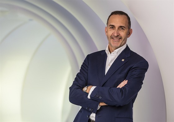 Jean-Marc Boursier, topmana�er skupiny Suez pro oblast recyklace a p�epracování...