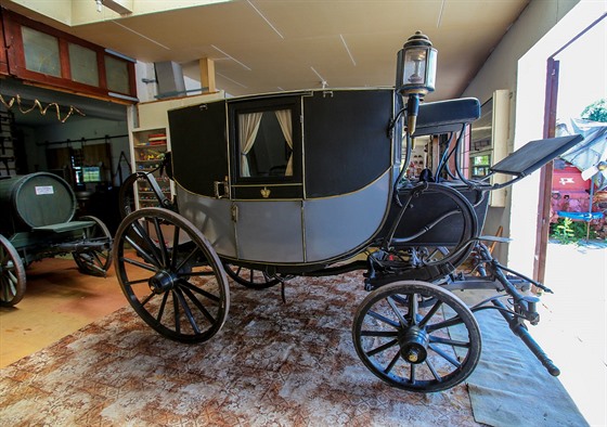 Muzeum historických vozidel v Poeanech