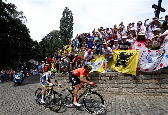 Greg van Avermaet pi loských Flandrech.