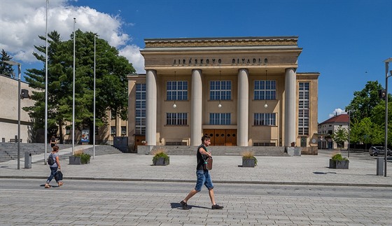 Jiráskovo divadlo v Hronov.