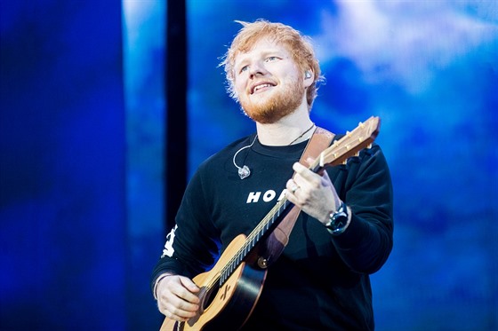 Ed Sheeran na Letišti Letňany v Praze  (7. července 2019)
