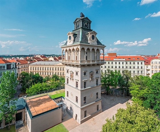 Vodárenská věž a observatoř Praha. Oživlá zděná dominanta pražské Letné je dnes...