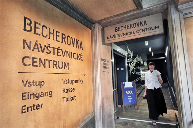 Polský Maspex může koupit Karlovarskou Becherovku, svolil antimonopolní úřad