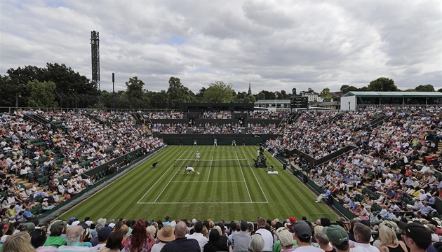 Ruští a běloruští tenisté budou údajně moci startovat ve Wimbledonu