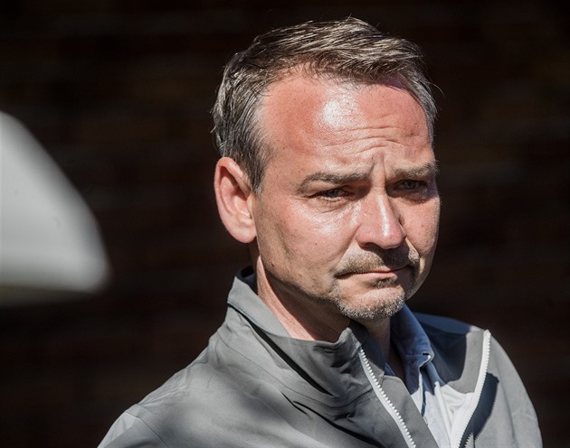 Slavní, kteří mají v dubnu narozeniny