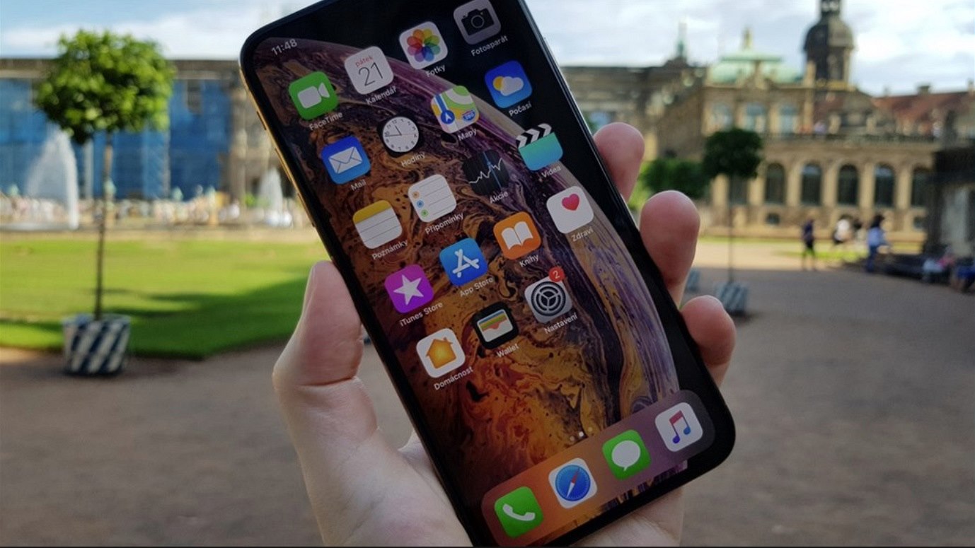 Nabídka vývojá�ských prototyp� iPhonu není nikterak výjime�ná, Apple u� v�ak vadí. Ilustra�ní snímek