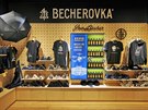 Souvenir shop v novm Nvtvnickm centru Becherovky.