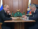 Ruský prezident Vladimir Putin s ministrem obrany Sergejem Šojguem. (2....