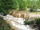 Voda petk hrz rybnka v Bohuslavicch na Prostjovsku kvli pvalu vody...