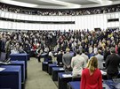 Poslanci na prvnm zasedn nov zvolenho europarlamentu ve trasburku.