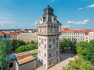 Vodárenská věž a observatoř Praha. Oživlá zděná dominanta pražské Letné je dnes...