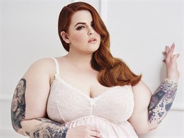 Plus size modelka Tess Holliday se cítí naprosto zdravá navzdory svým kyprým...