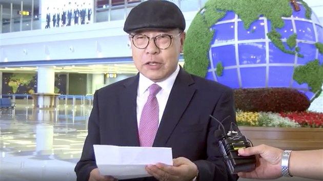 I che In-kuk picestoval do Pchjongjangu s odhodlnm strvit zbytek ivota v KLDR. (8. ervence 2019)
