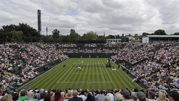 Momentka z All England Lawn Tennis and Croquet Clubu v Londn pi tenisovm Wimbledonu.