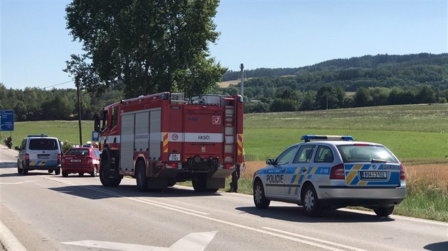 Nehodu osobnho auta a dvou motorek v Olbramovicch na Beneovsku nepeil jeden lovk.