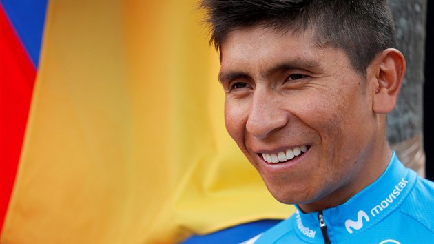Nairo Quintana ze stje Movistar mezi trninkem na Tour
