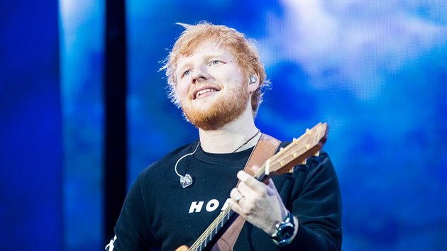 Ed Sheeran na Letišti Letňany v Praze  (7. července 2019)