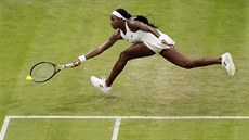 Americká tenistka Cori Gauffová bhem 2. kola Wimbledonu.