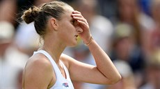 Turnajová trojka Karolína Plíková se louí s Wimbledonem u v osmifinále.