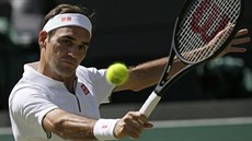 výcarský tenista Roger Federer ve druhém kole Wimbledonu