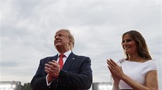 Prezident USA Donald Trump s manelkou Melanie bhem oslav Dne nezávislosti (4....