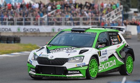 Jan Kopecký a Pavel Dresler v úvodu 46. roníku Rallye Bohemia,