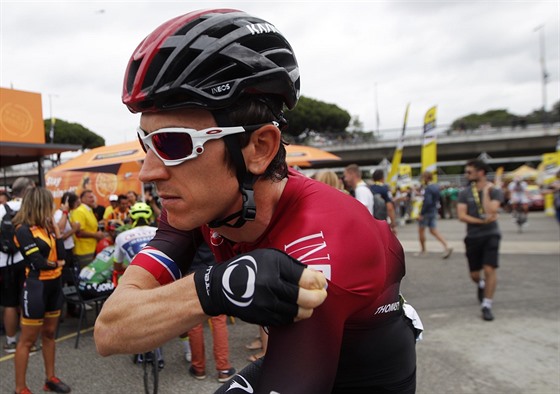 Geraint Thomas ped startem 12. etapy Tour de France.