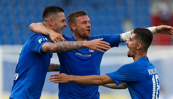 Libere�tí hrá�i Roman Poto�ný, Radim Breite a Martin Koscelník (zleva) se...