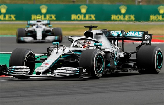 Lewis Hamilton z Mercedesu bhem Velké ceny Británie.