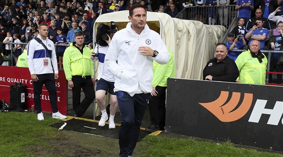 Nový trenér Chelsea Frank Lampard pichází na hit ped pípravným duelem s...