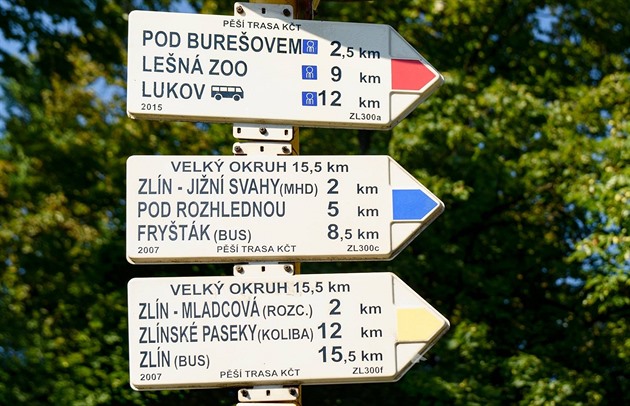 Češi si doma vytvořili turistický rekord, jen do Prahy se jim moc nechce