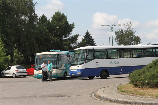 Autobusové nádraí v Chlumci nad Cidlinou zatím neposkytuje cestujícím ádné...