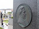 Hrob dodnes uznvanho prvorepublikovho starosty Olomouce Richarda Fischera...
