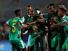 Fotbalisté Senegalu slaví gól, který ve tvrtfinále afrického ampionátu...