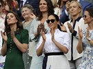 Vévodkyn Kate a Meghan pily spolu s Pippou Middletonovou na enské finále...