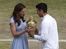 Vévodkyn Kate a vítz Wimbledonu Novak Djokovi (Londýn, 14. ervence 2019)