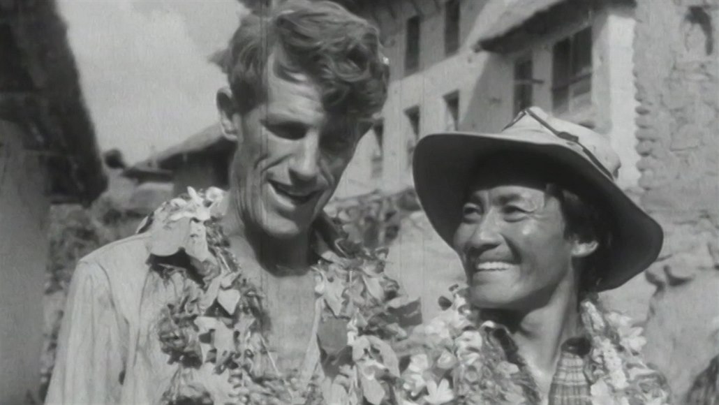Sir Edmund Hillary stanul jako první muž na střeše světa