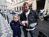 Frontu na eurobankovku s Karlem Gottem vystál i vášnivý sběratel eurobankovek s...