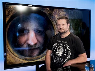 Potápěč, instruktor a lektor potápění z FTVS David Vondrášek v pořadu Rozstřel....