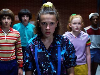 Záběr z třetí řady amerického seriálu Stranger Things