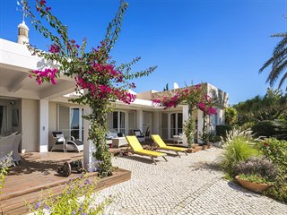 Lotte, Algarve, Luz, Portugalsko. Vila s dispozicí 4+kk o obytné ploše 217...