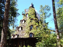 Montana Magica Lodge, Chile: V jiním Chile najdete prapodivný hotel ve tvaru...