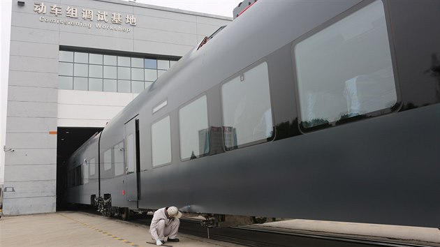 Dopravce Leo Express odtajnil design novch vlak z ny.
