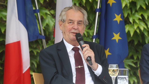 Prezident Miloš Zeman promluvil na oslavách státního svátku Francie. (11. července 2019)