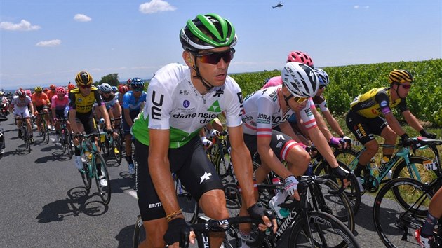 Roman Kreuziger z tmu Dimension Data bhem osm etapy Tour de France.