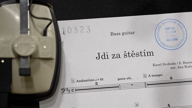 Karel Gott natoil se Symfonickm orchestrem eskho rozhlasu novou verzi psniky Karla Svobody Jdi za tstm. Premiru bude mt v nedli 14. ervence 2019, tedy pesn v den jeho 80. narozenin