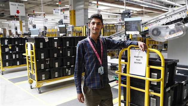 Saeed je v esku u tvrtm rokem. Nyn pracuje v Amazonu. Brzo nastupuje na vysokou kolu, rd by zskal vy pozici. (4.7.2019)